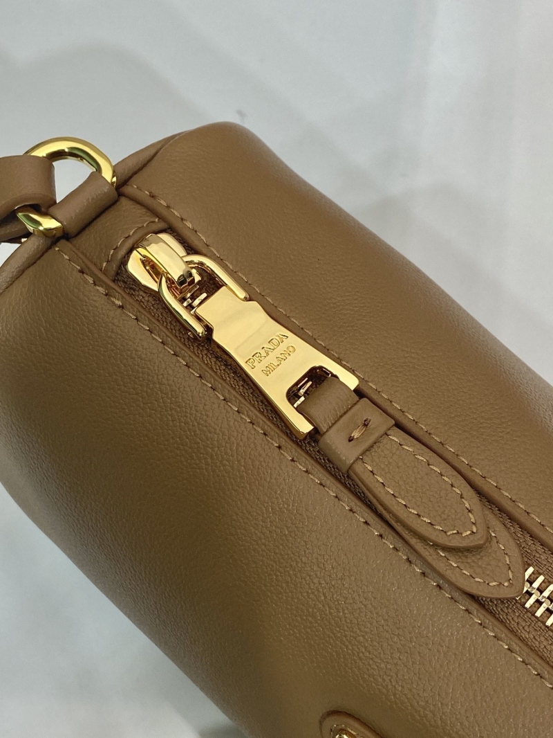 Pra*a satchel bags
